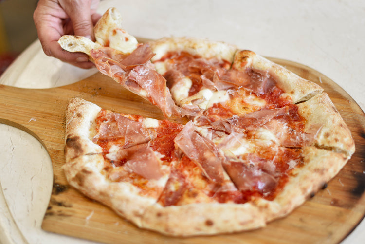 5 Top Mistakes People Make When Making Pizza at Home (and How to Avoid Them)